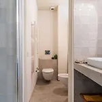 Orca Flexyrent Ac Apartment